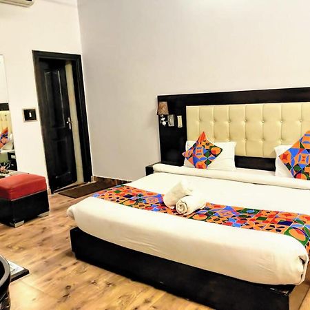Heritage Hotel Lucknow Ngoại thất bức ảnh