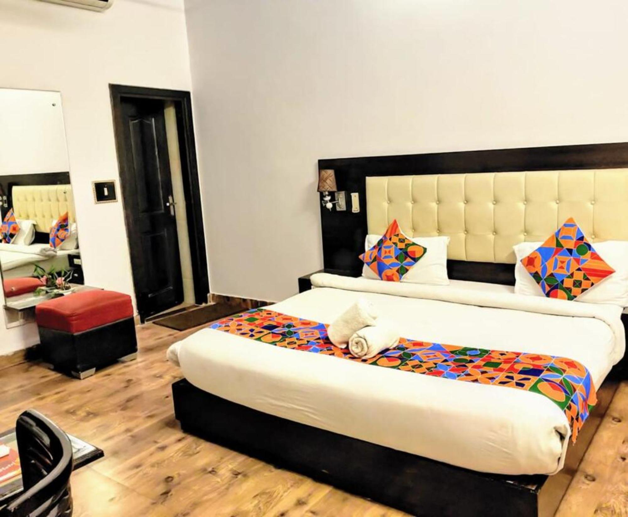 Heritage Hotel Lucknow Ngoại thất bức ảnh