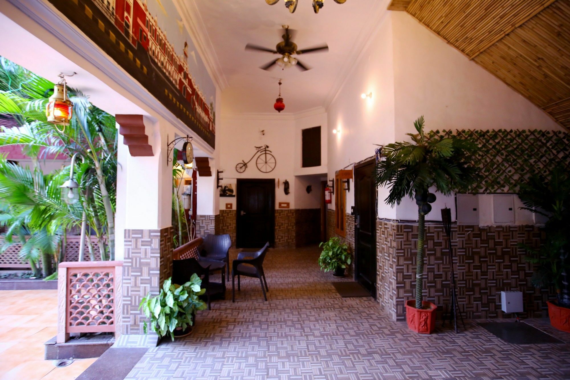 Heritage Hotel Lucknow Ngoại thất bức ảnh