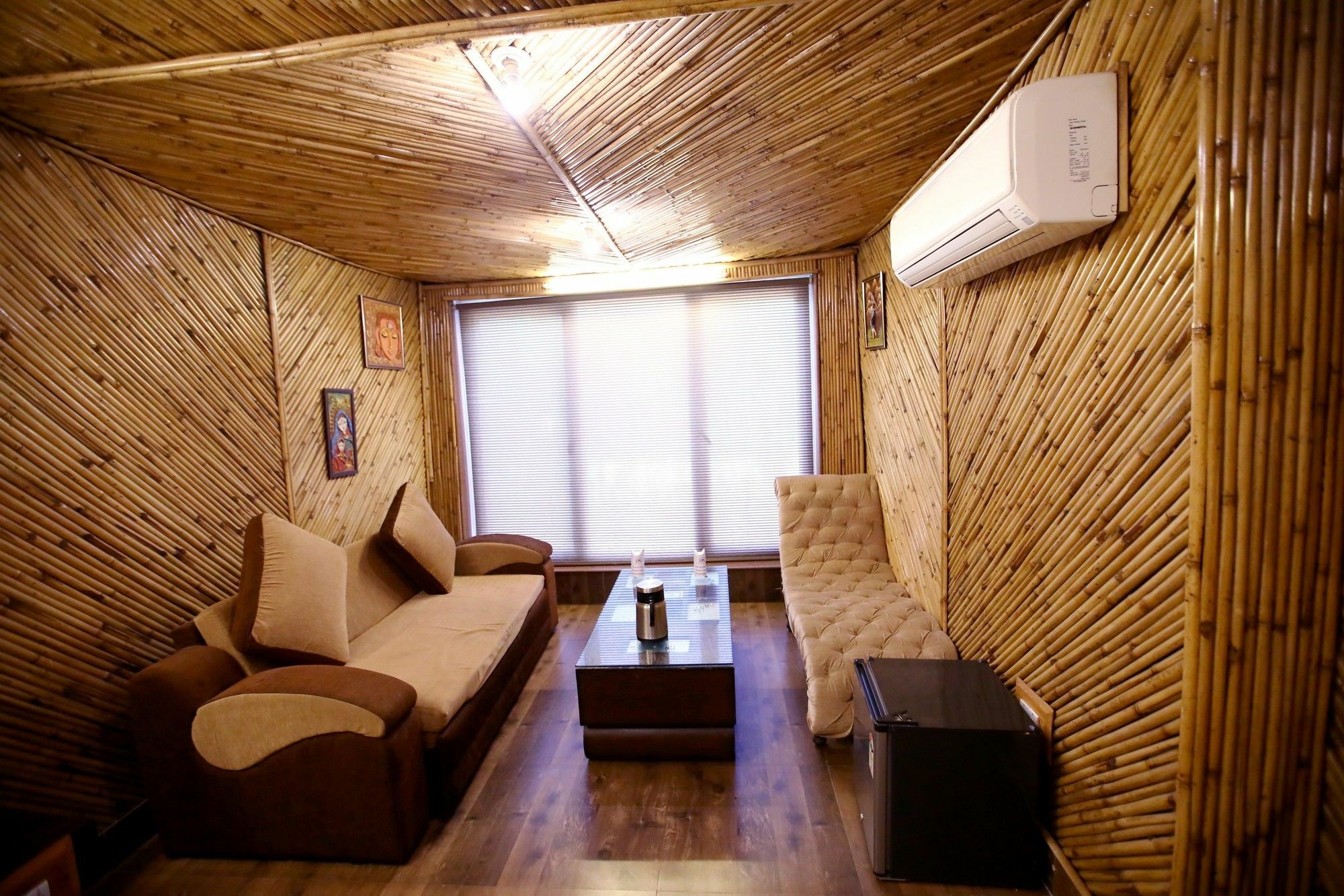 Heritage Hotel Lucknow Ngoại thất bức ảnh