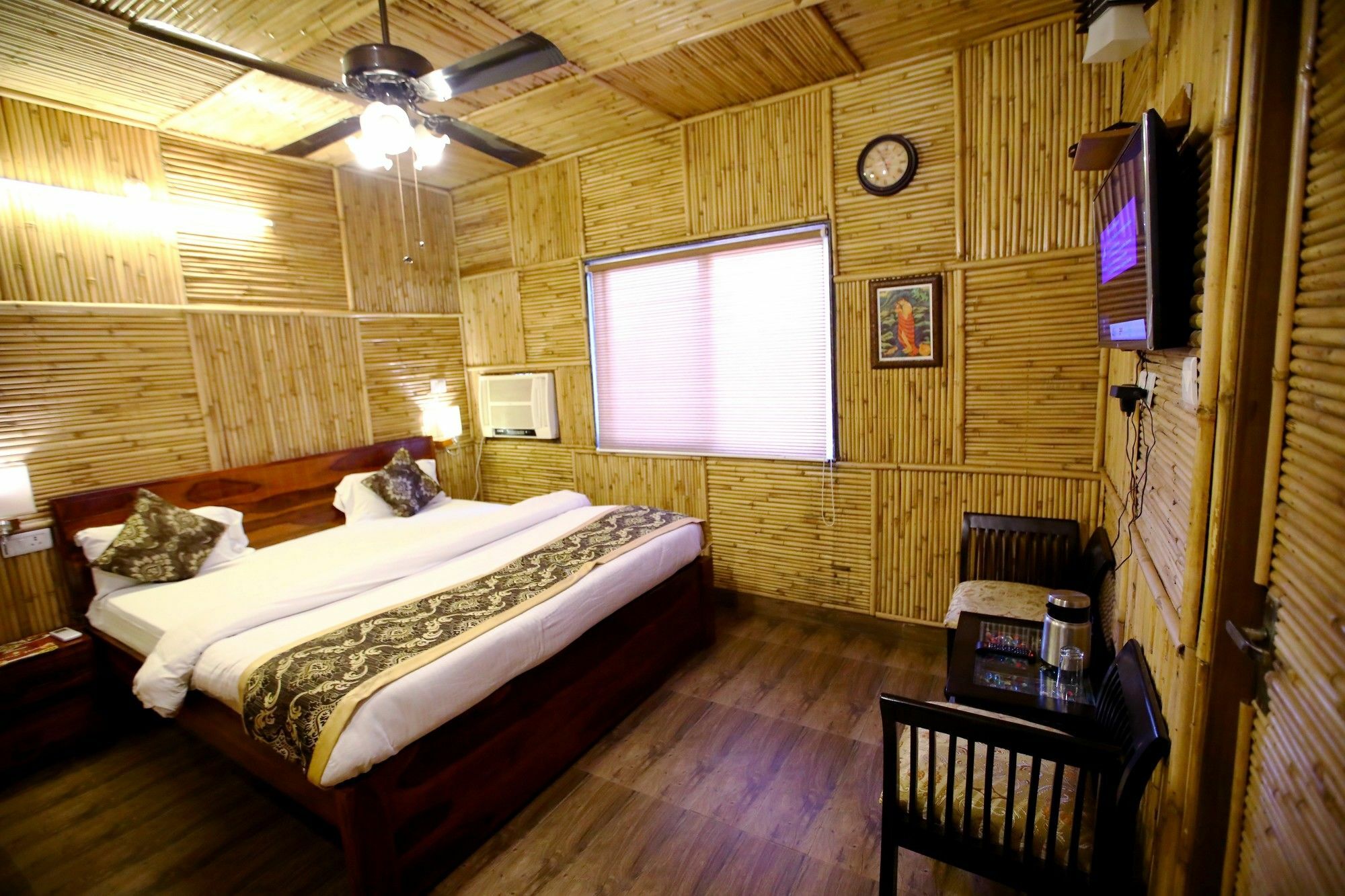 Heritage Hotel Lucknow Ngoại thất bức ảnh