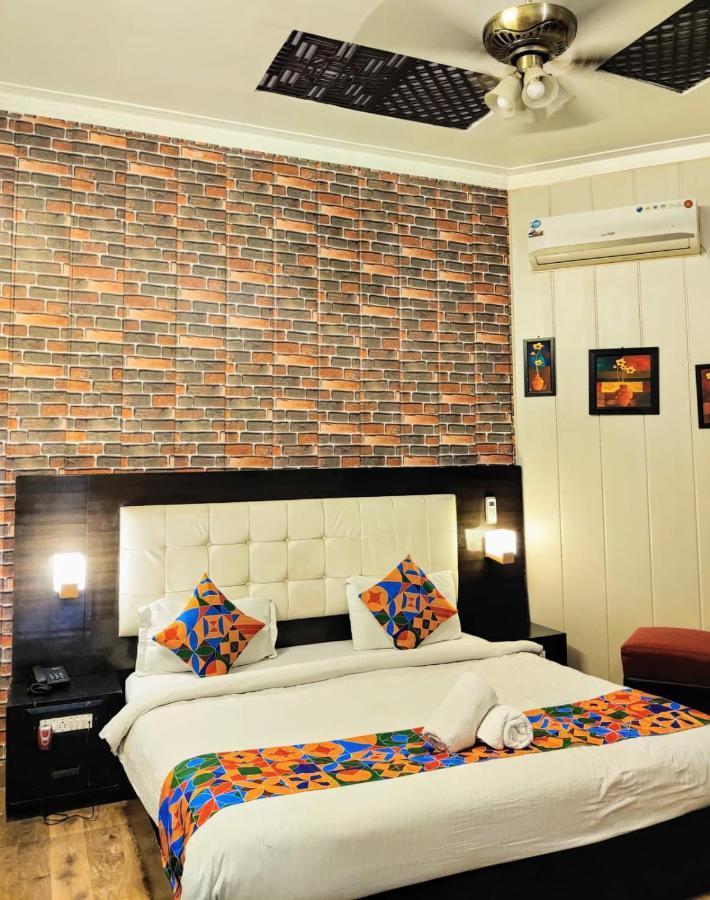 Heritage Hotel Lucknow Ngoại thất bức ảnh
